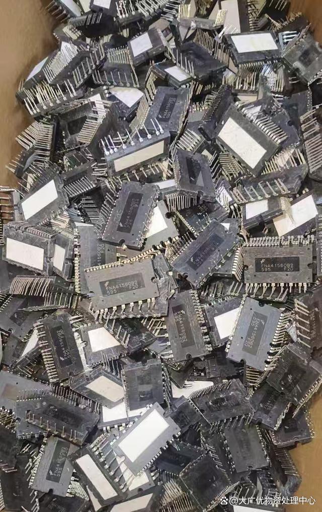 嘉定區回收電子元器件庫存呆滯料報廢拆機料
